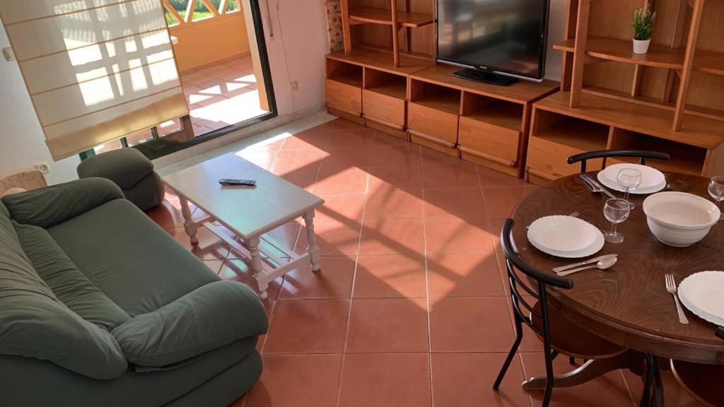 Apartamentos Исла Канела Екстериор снимка
