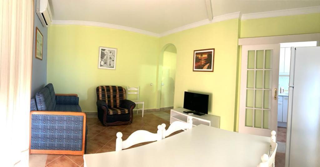 Apartamentos Исла Канела Екстериор снимка