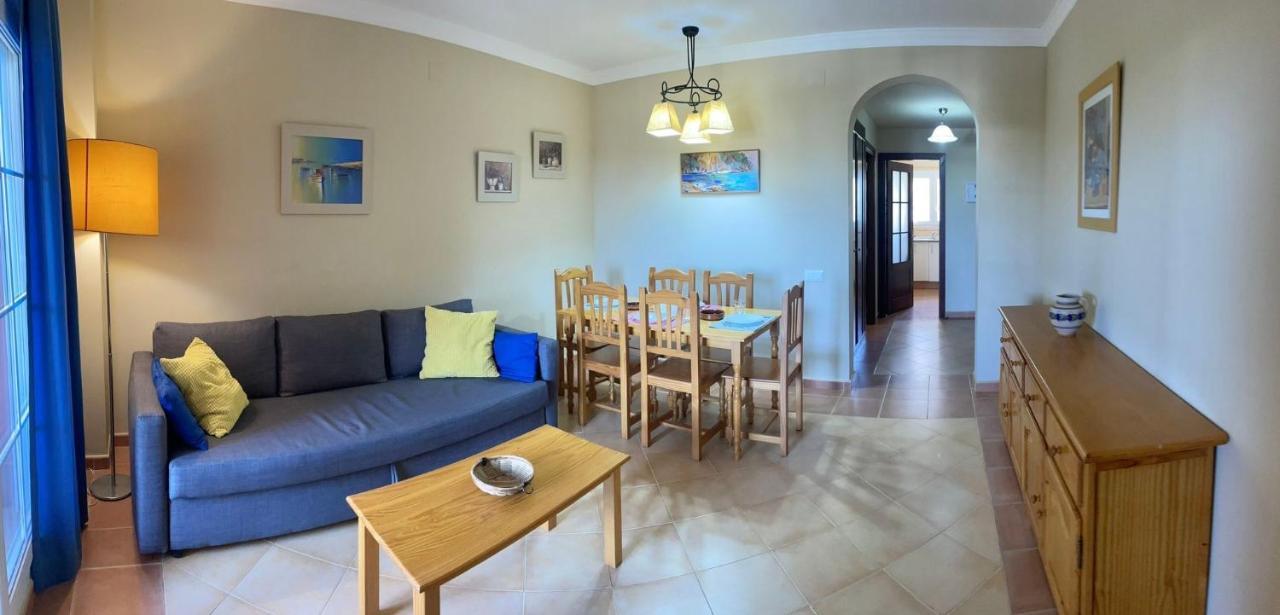 Apartamentos Исла Канела Екстериор снимка