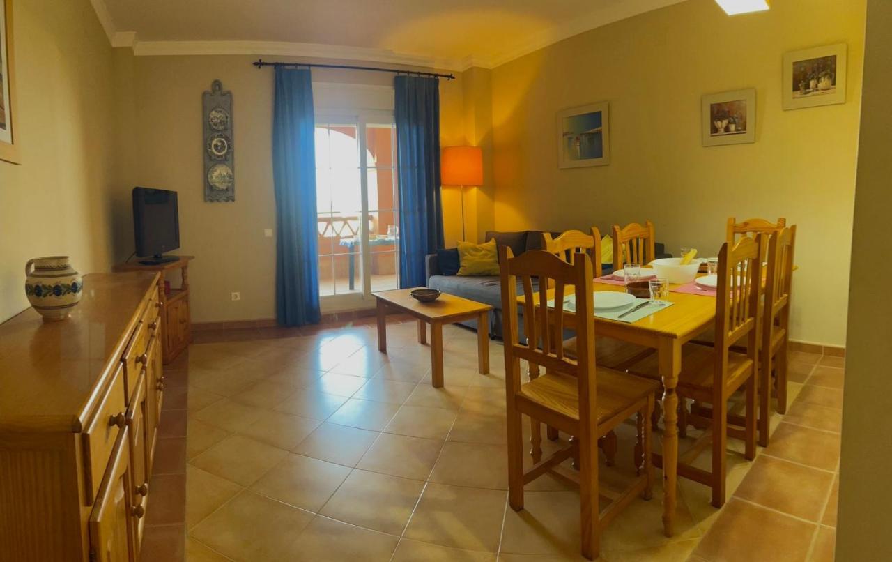 Apartamentos Исла Канела Екстериор снимка