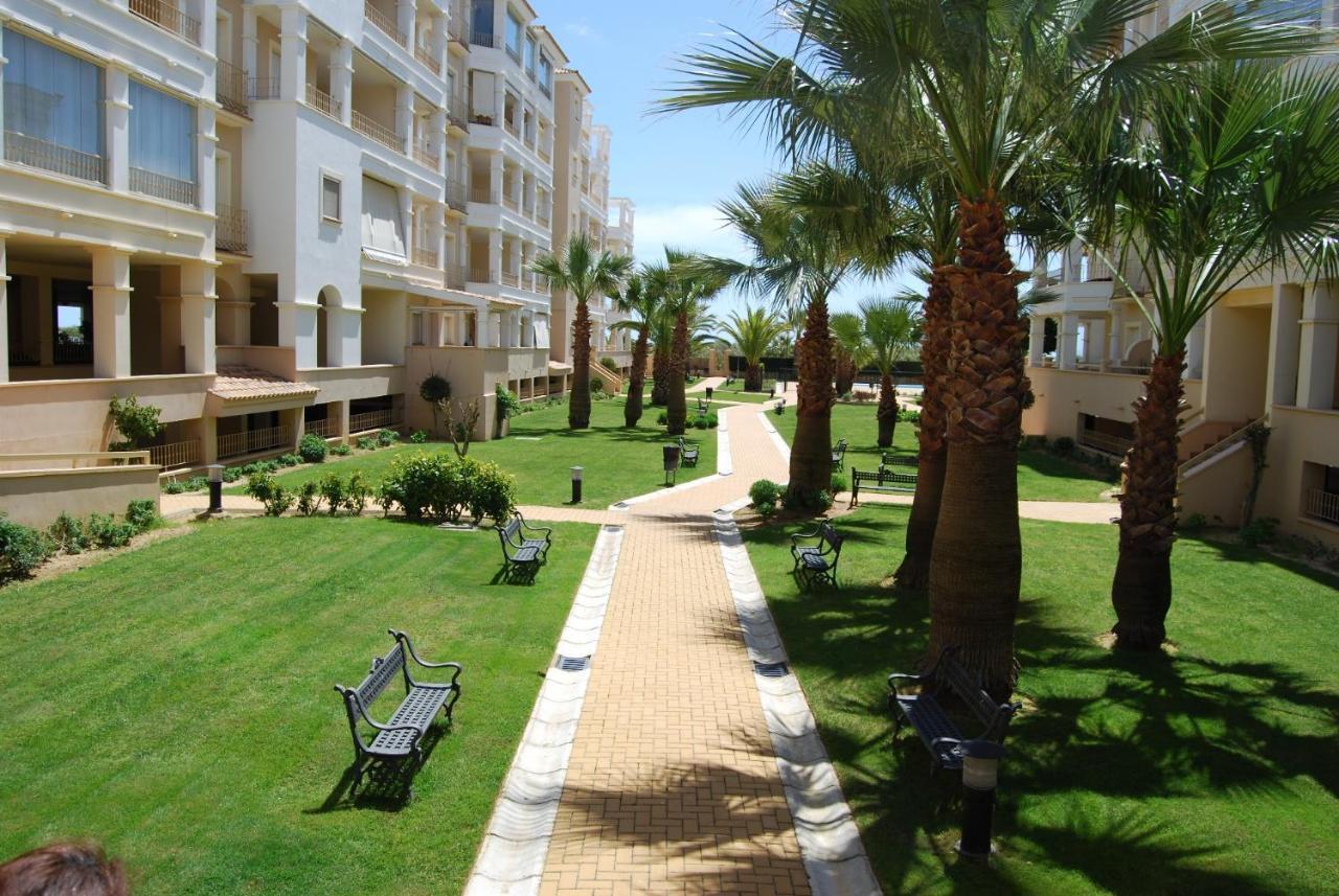 Apartamentos Исла Канела Екстериор снимка